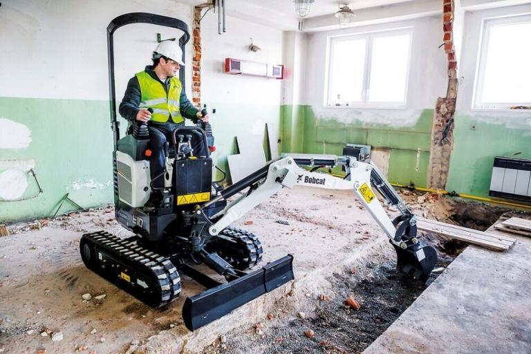 Bobcat E10e – Compact Electric Excavator Bobcat E10e - Compact Electric Excavator