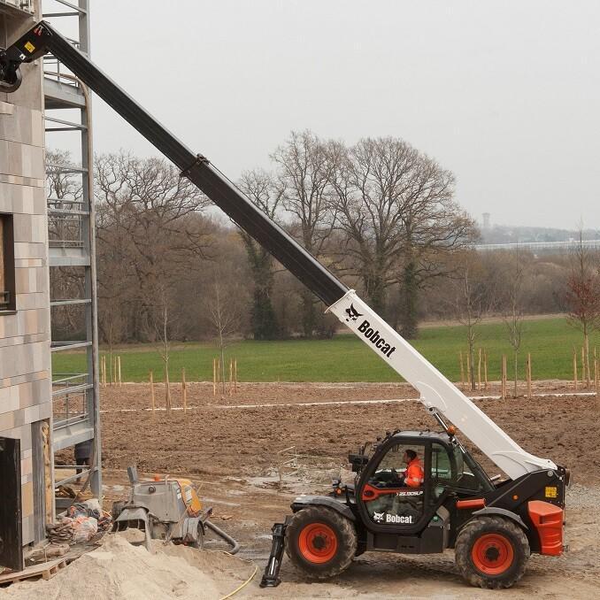 bobcat-T35130s-telescopic-loader