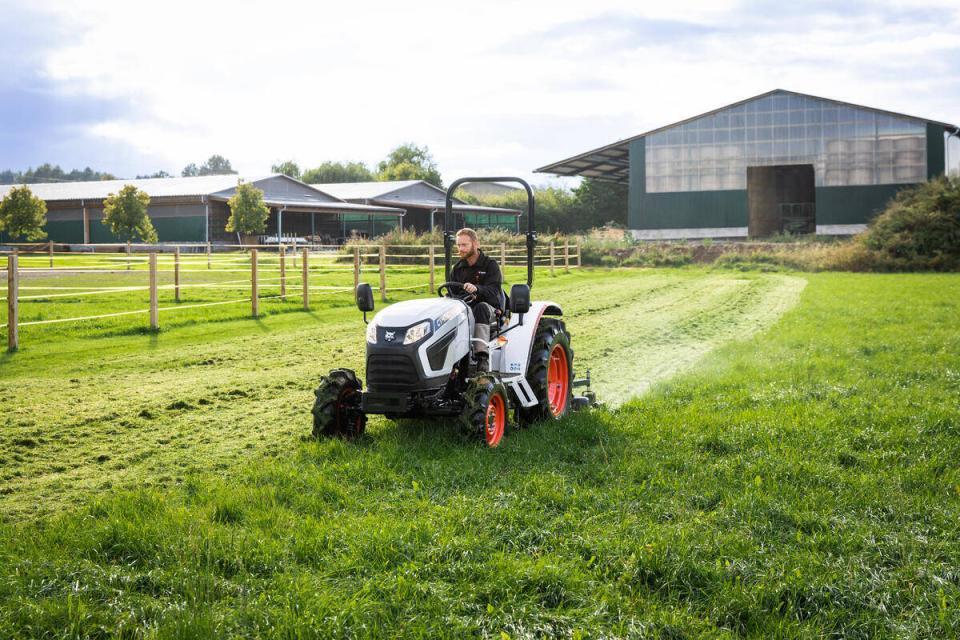 20221105_CT4050action_026r