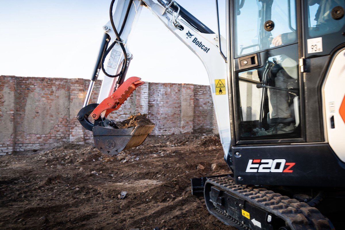 e20z excavator